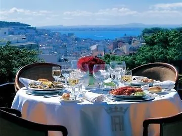 Ξενοδοχείο με διαμερίσματα Altis Turisticos